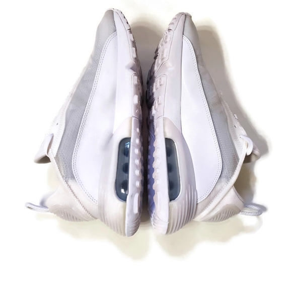 Nike Air Max 2090 Men's Sneaker Size 7/ Women's 9 Athletic - Picture 4 of 10